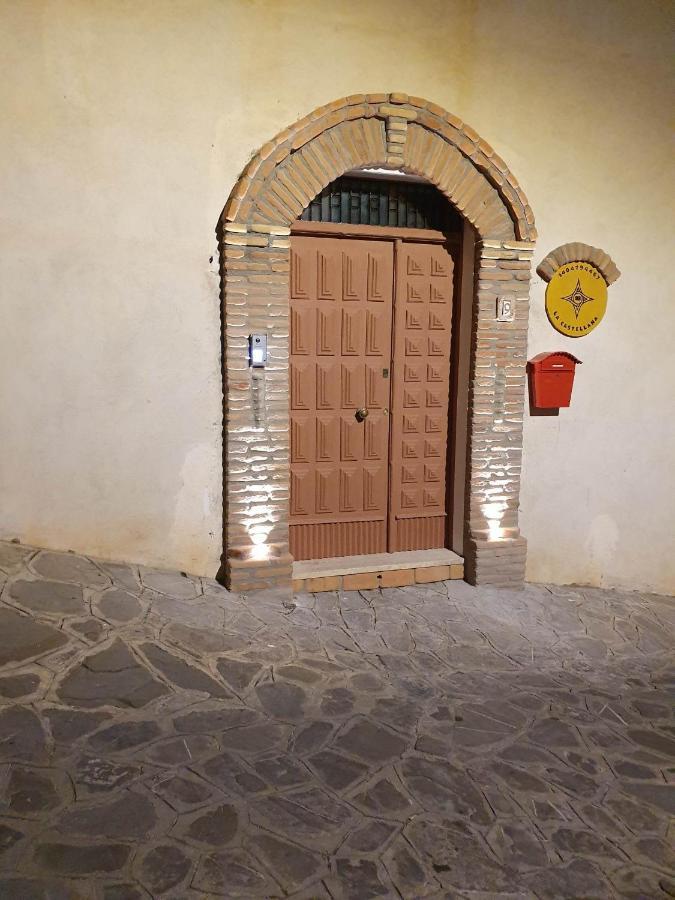 La Castellana Panzió Civita Kültér fotó