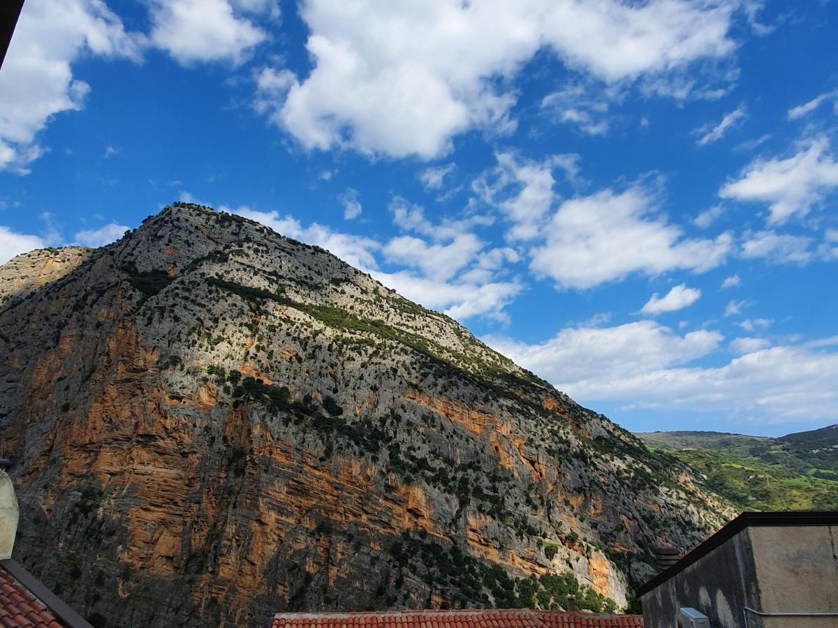 La Castellana Panzió Civita Kültér fotó