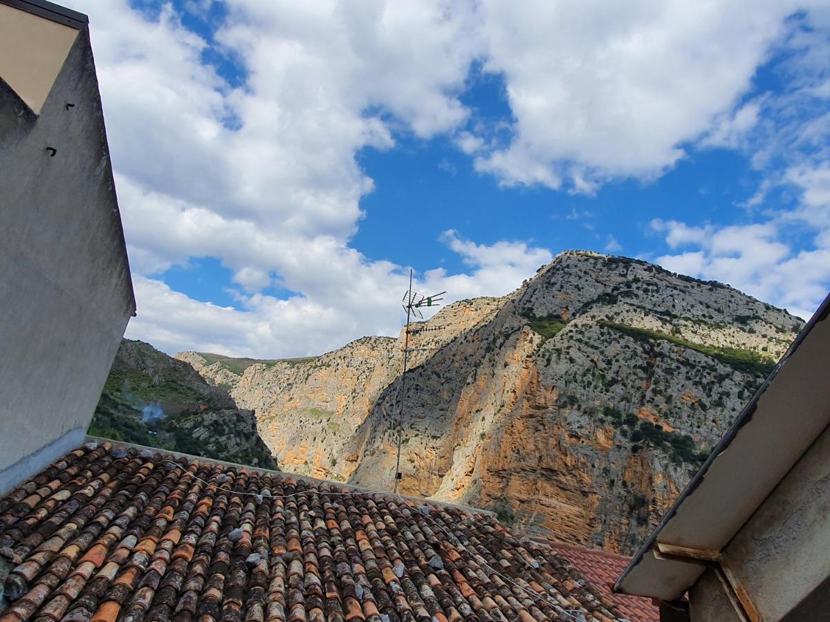 La Castellana Panzió Civita Kültér fotó